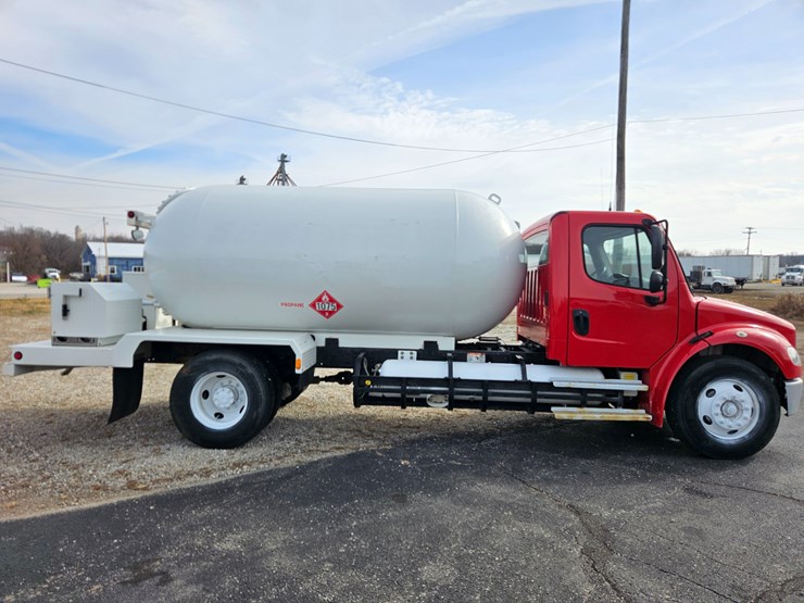 2018-freightliner-s2g-image-21