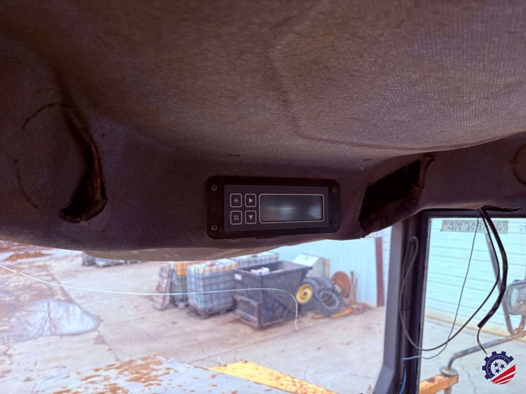 1995-volvo-a30-image-65