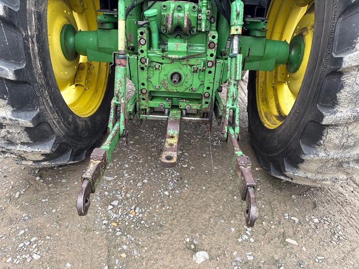 john-deere-6400-image-6