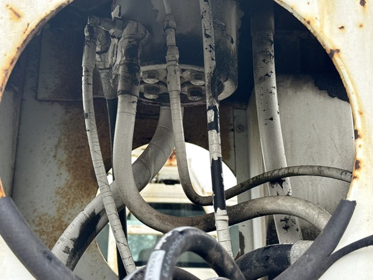 2002-international-4300-sba-image-35