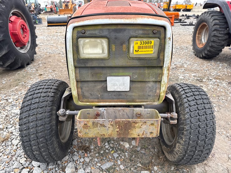 massey-ferguson-1210-image-28