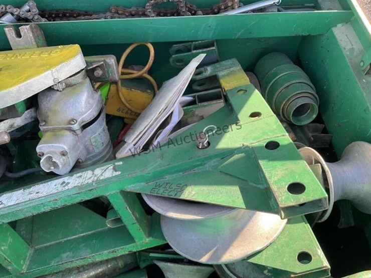 steel-job-box-w/-asst-tugger-parts-image-3