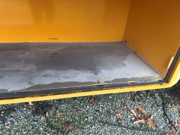 2005-international-pb105-image-24