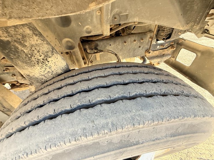 2000-ford-f650-sd-image-53