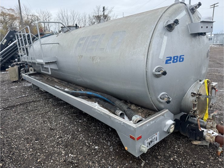 2012-90-bbl-tanker-take-off-w/-pumps-image-8