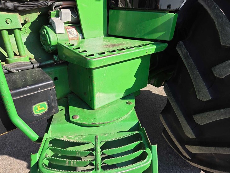 1991-john-deere-4455-image-23