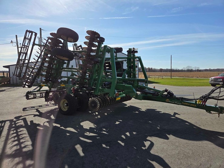 great-plains-2400-image-48