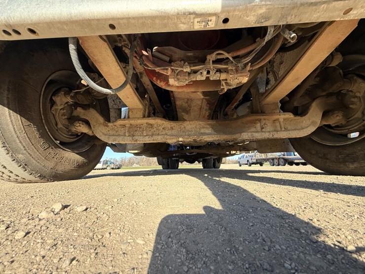 #1972-•-2008-international-eagle-day-cab-truck-tractor-image-44