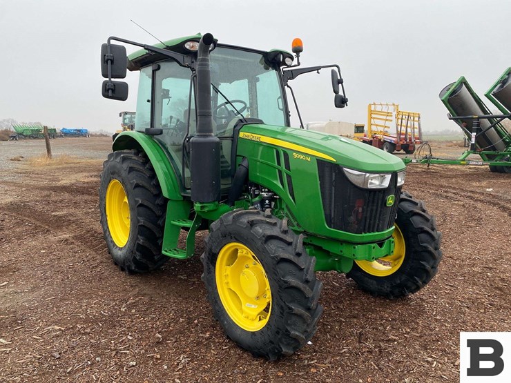 2018-john-deere-5090m-image-7