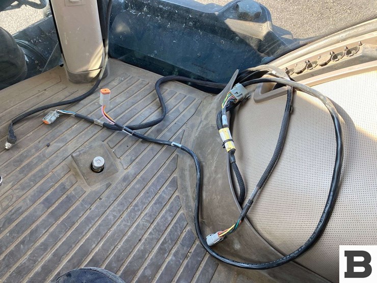 2013-john-deere-9560rt-image-81