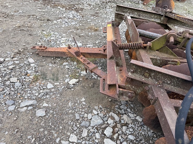 john-deere-7-image-18