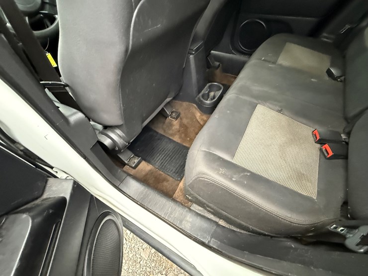 2014-jeep-compass-image-29