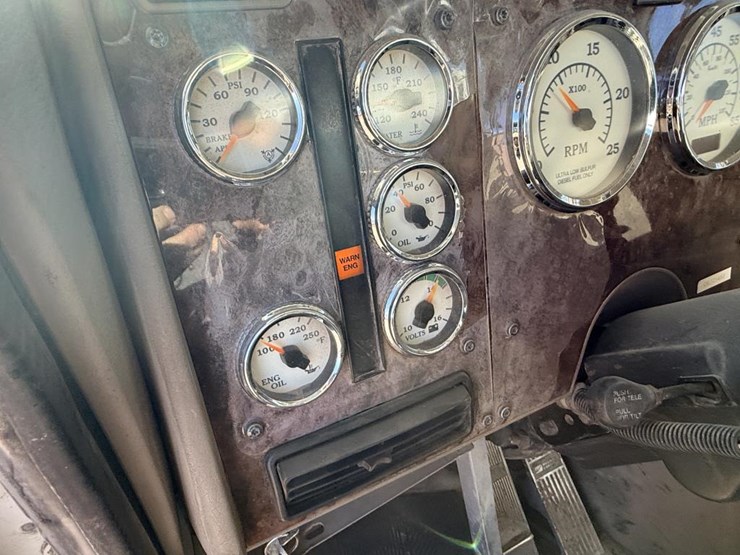 #1974-•-2008-international-eagle-day-cab-truck-tractor-image-32