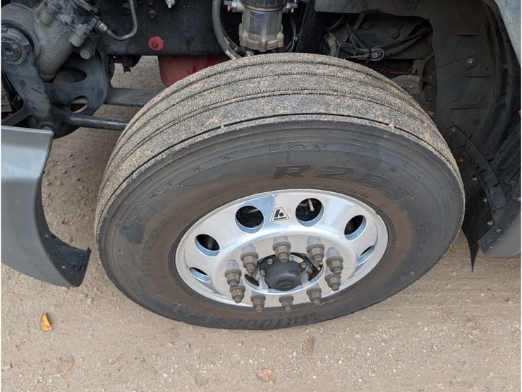 2019-international-lt-image-16