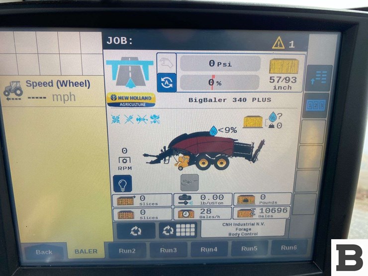 new-holland-340-image-70