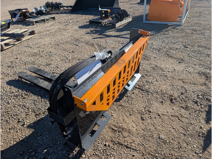 wolverine-skid-steer-48"-hydraulic-forks-image-5