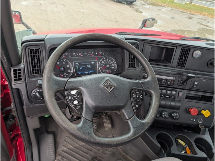 2021-international-lt-image-24