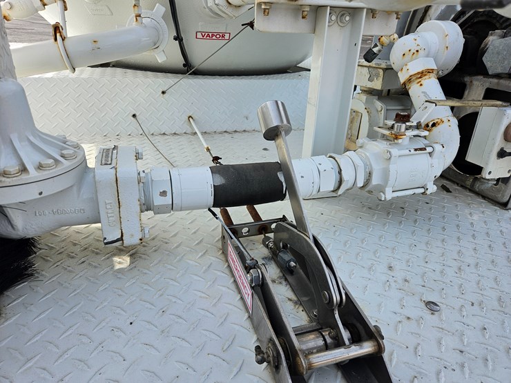 2018-freightliner-s2g-image-74