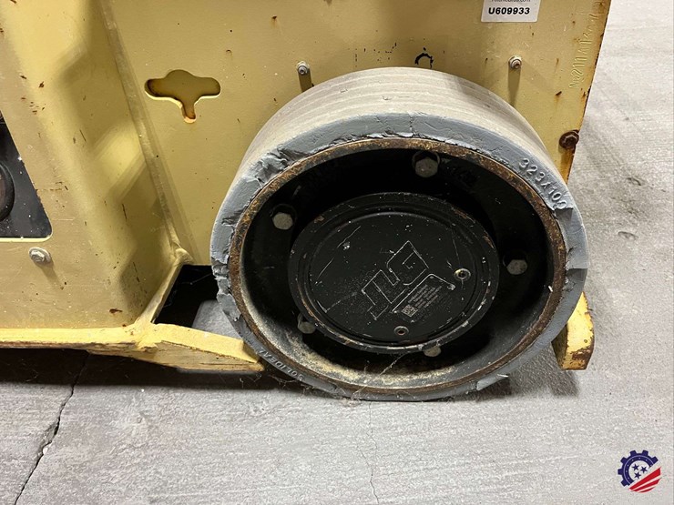 2014-jlg-1932rs-image-7