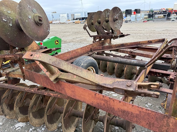 john-deere-7-image-53