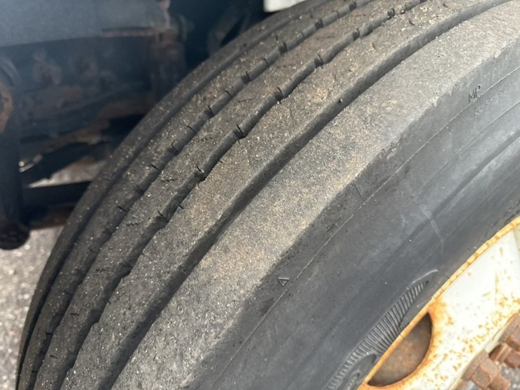 2013-international-4300-sba-image-88