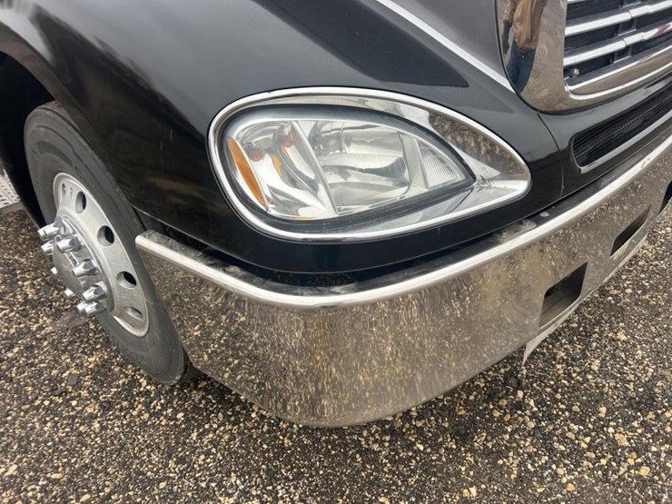 #1675-•-2016-freightliner-harrison-glider-kit-day-cab-truc-image-21