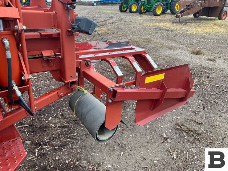 2002-new-holland-bb900-image-28