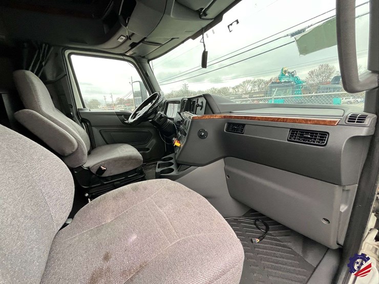 2019-international-lt-image-46