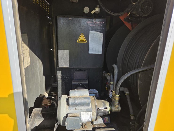 2012-wacker-neuson-e3000-image-29