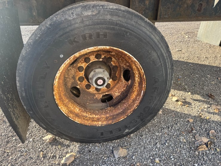 2002-fontaine-flatbed-image-12