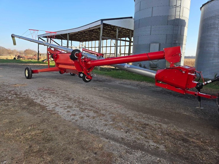 agi-mayrath-hx2-10"x63'-swing-away-auger-image-35