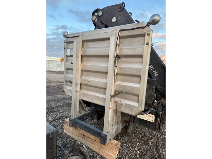 2013-hiab-xs-322-pro-knuckle-crane-w/-headache-rack-image-7