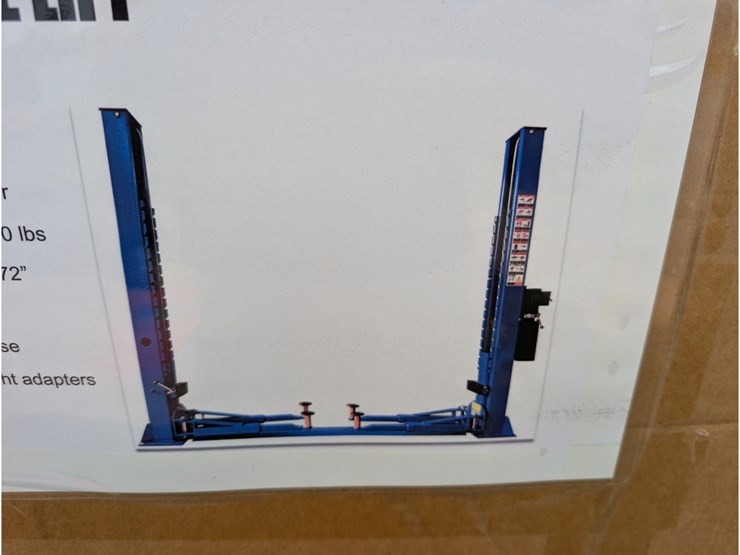 10,000-lb-2-post-floor-plate-car-lift-image-1