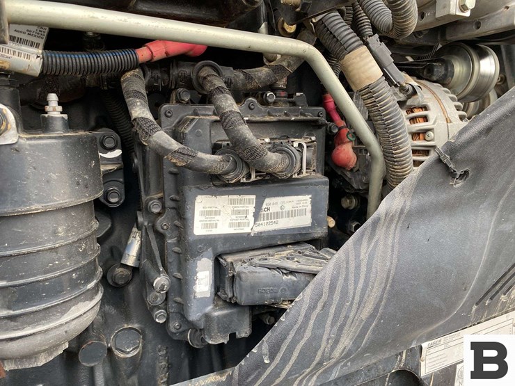 2011-case-ih-315-magnum-tractor---wapato,-wa-image-48