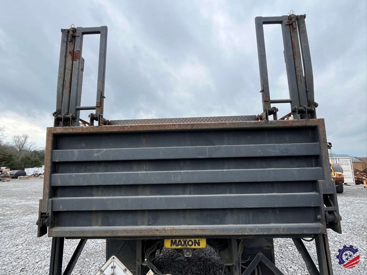 2017-freightliner-m2-s/a-tank-truck-image-33