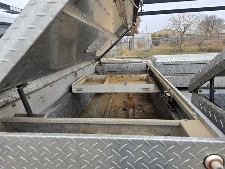 1997-chevrolet-k2500-image-47