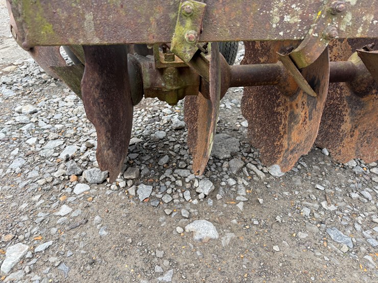 john-deere-7-image-9