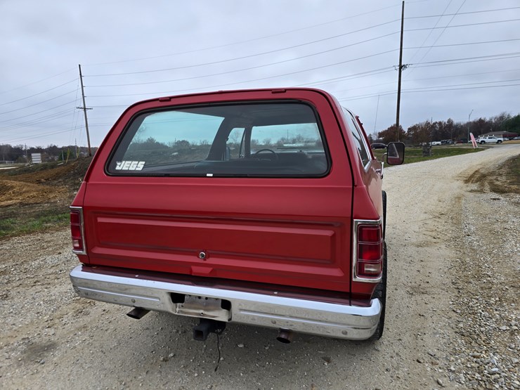 1986-dodge-ram-charger-image-20