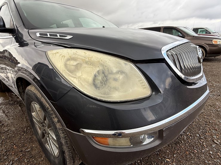 2012-buick-enclave-image-4