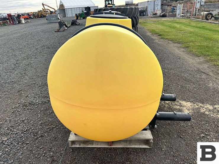 lakeside-mfg-saddle-tanks-image-3