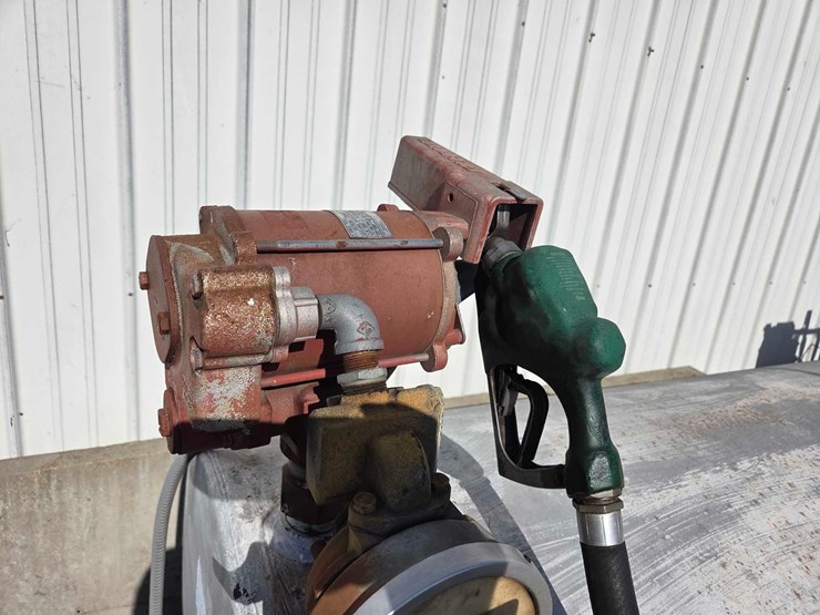 550-gallon-fuel-tank-w/-fill-rite-pump-&-tokheim-meter-image-4