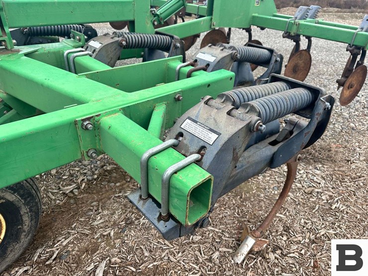 john-deere-2700-image-18