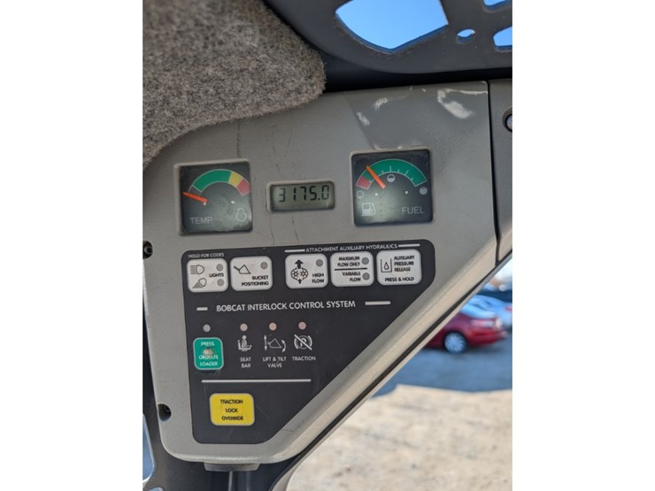 bobcat-s300-image-16