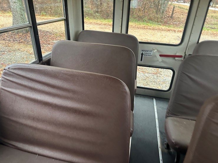 2005-international-pb105-image-61