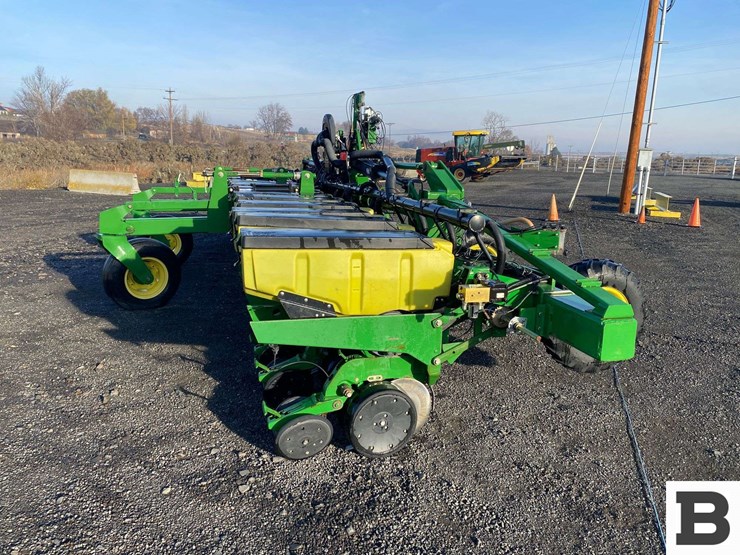 2007-john-deere-1720-image-9