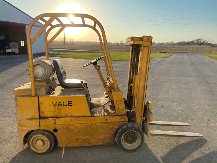 yale-5000#-lp-forklift-image-5