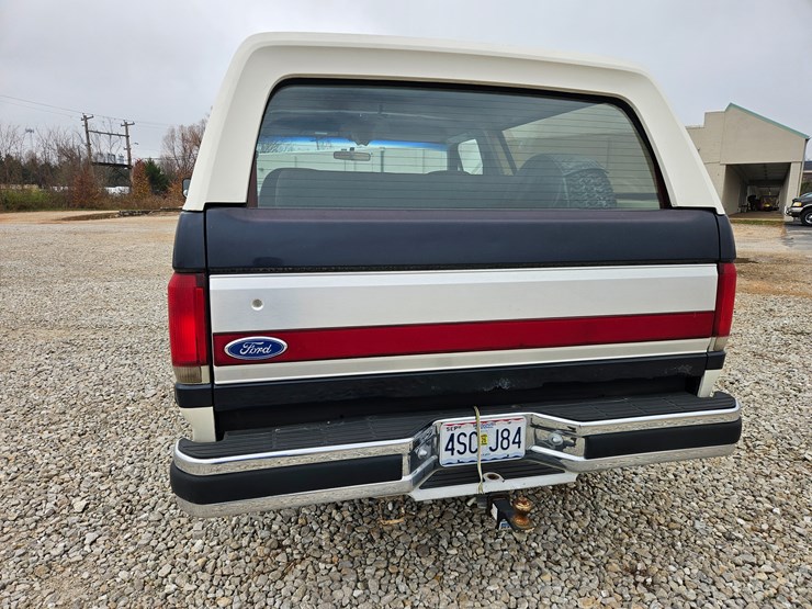 1989-ford-bronco-image-10