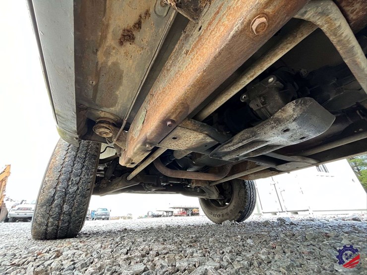 1990-gmc-sierra-pickup-truck-image-20