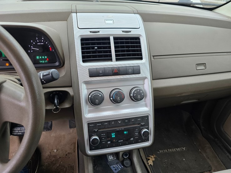 2009-dodge-journey-image-46