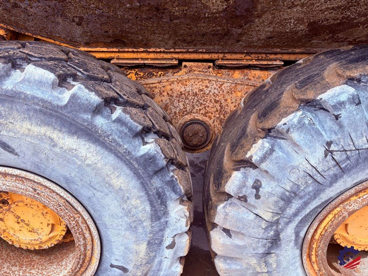 1995-volvo-a30-image-19